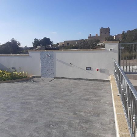 Apartamento Zona Maldive Del Salento, Vistamare2, Sabbia 10'A Piedi, Bbq, 2 Bagni, 2 Clima, Posto Auto Esclusivo Torre Pali Exterior foto