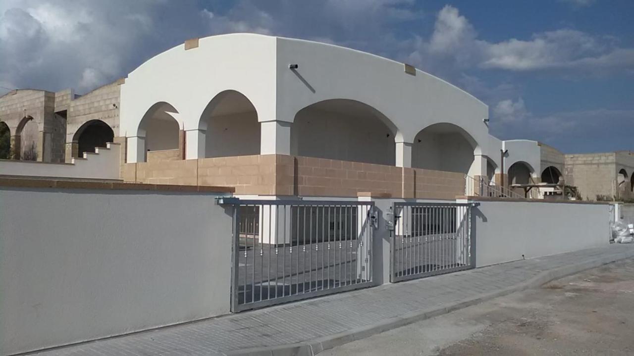 Apartamento Zona Maldive Del Salento, Vistamare2, Sabbia 10'A Piedi, Bbq, 2 Bagni, 2 Clima, Posto Auto Esclusivo Torre Pali Exterior foto