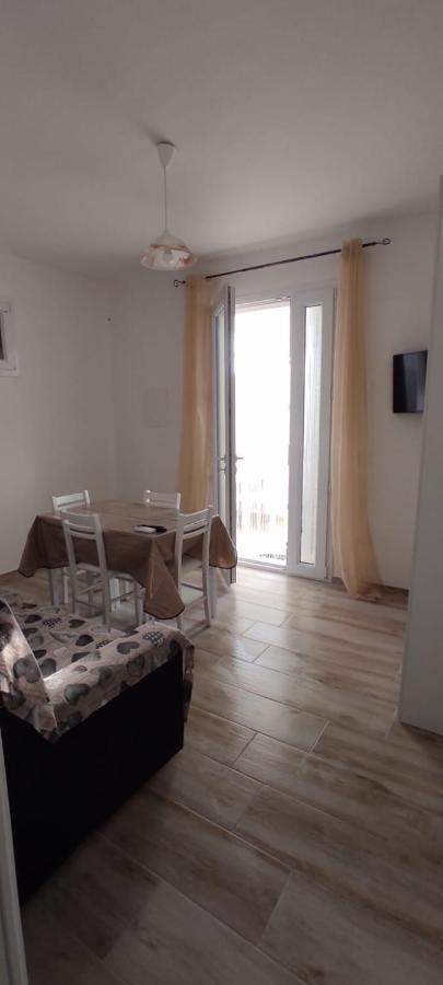 Apartamento Zona Maldive Del Salento, Vistamare2, Sabbia 10'A Piedi, Bbq, 2 Bagni, 2 Clima, Posto Auto Esclusivo Torre Pali Exterior foto