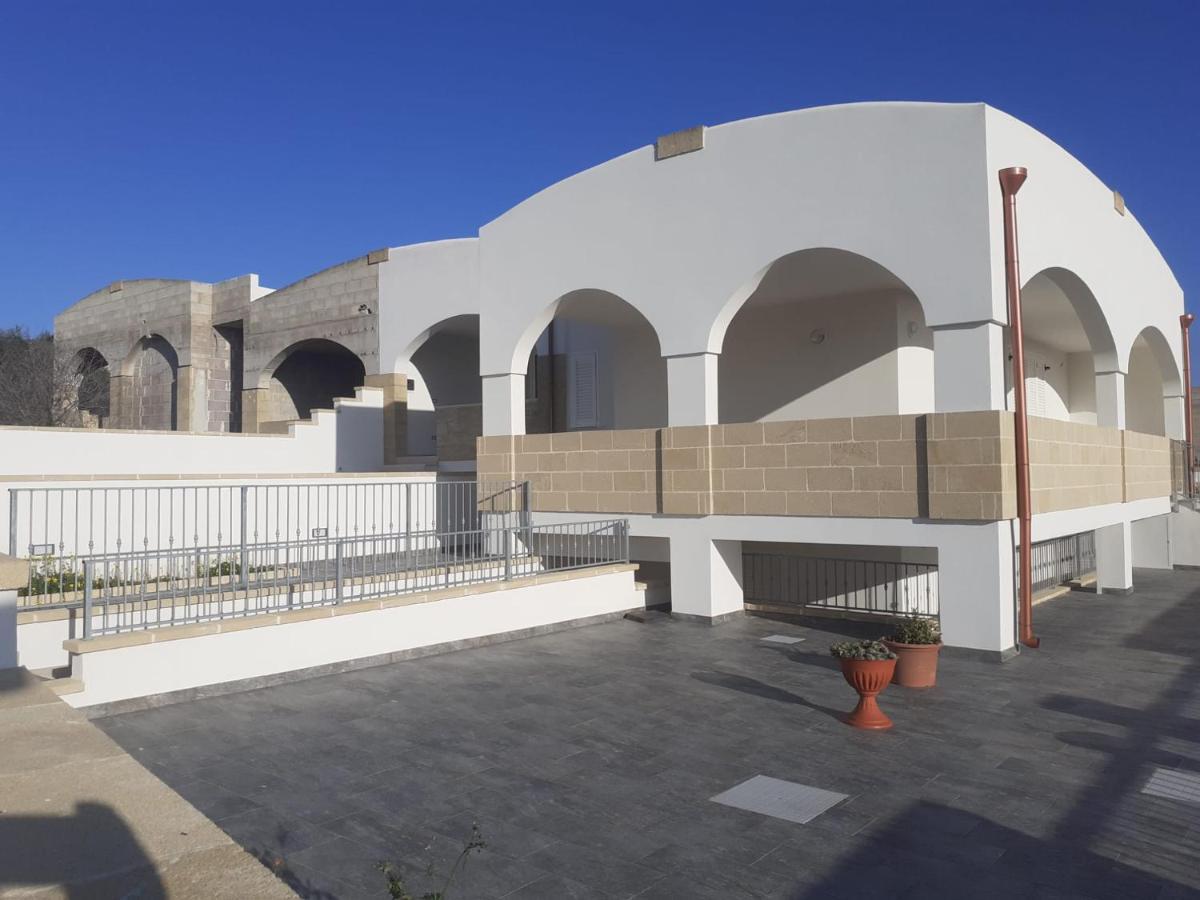 Apartamento Zona Maldive Del Salento, Vistamare2, Sabbia 10'A Piedi, Bbq, 2 Bagni, 2 Clima, Posto Auto Esclusivo Torre Pali Exterior foto